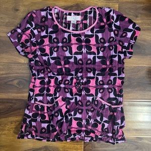 96. Very Pretty and Comfy Scrub Top with Front Tie